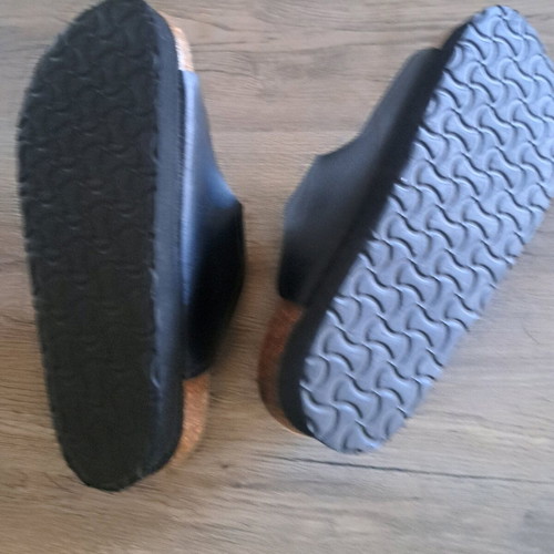 Daffy women's leather slippers like new, black, size 38