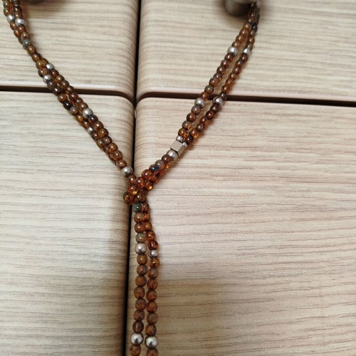 Necklace like new brown and gold