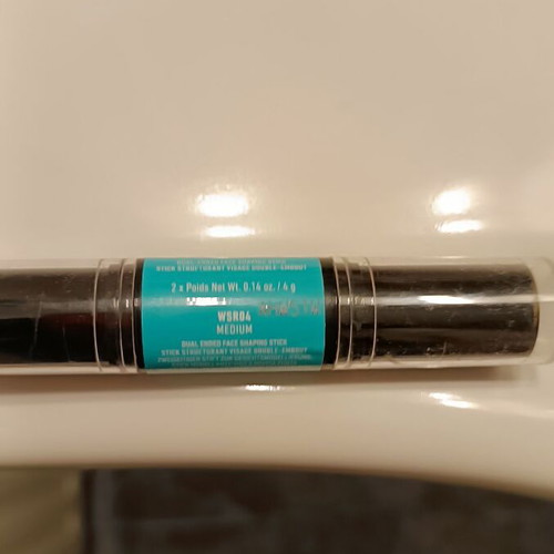NYX Wonderstic contour and highlighter medium WSR04 like new