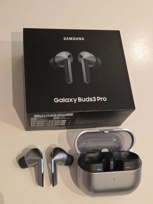 Samsung Galaxy Buds Pro 3 като нови с калъф Spigen