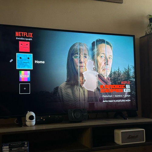 Turbo-X Smart TV 55” like new