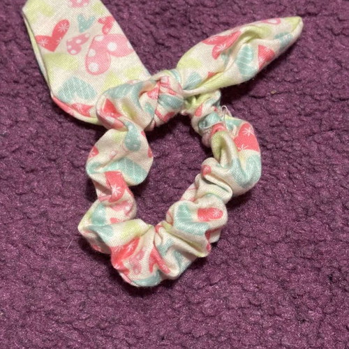 Scrunchies new, set