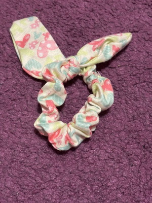 Scrunchies new, set