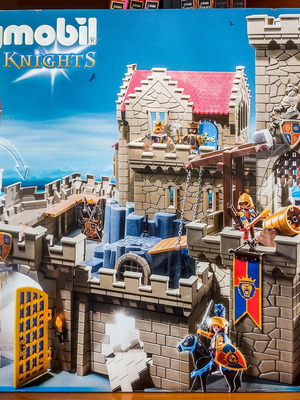 Playmobil 6000 Βασιλικό Κάστρο Λεοντόκαρδων Ιπποτών σαν καινούργιο
