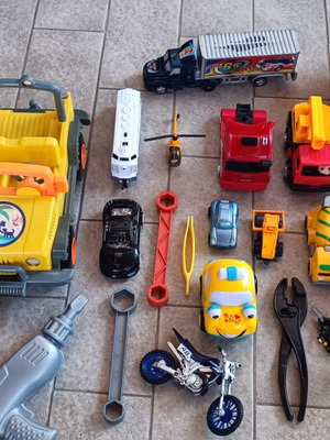 Lot of assorted toys, pack of 1