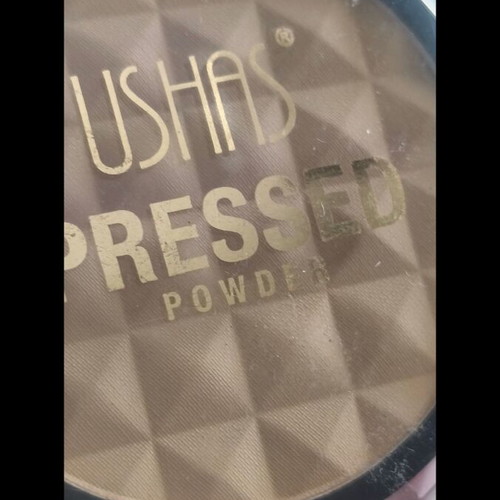Pressed powder beige color new