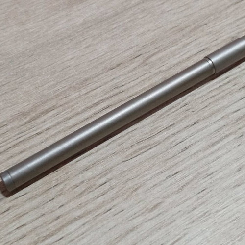 Mini tactical titanium pen new with glass breaker tip and refill