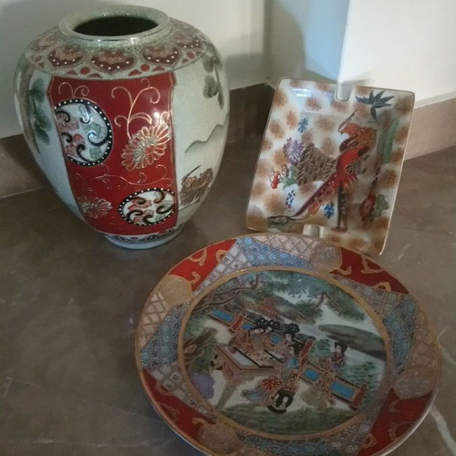 Satsuma 3 decorative items like new, vase, plate, ashtray
