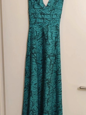 Dress with V neckline, pleated waist, size S, like new, green