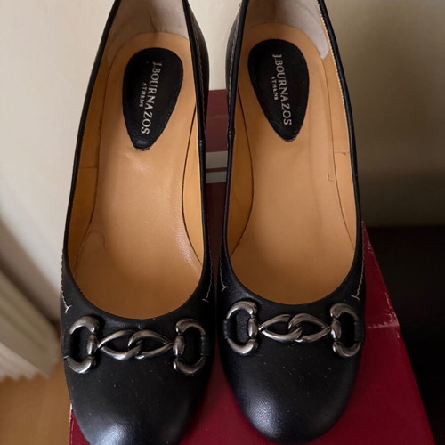 J. Bournazos leather pumps size 36, new, black