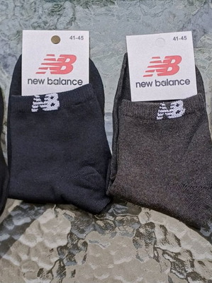 Men's mid-length socks 4 pairs new, size 41-45