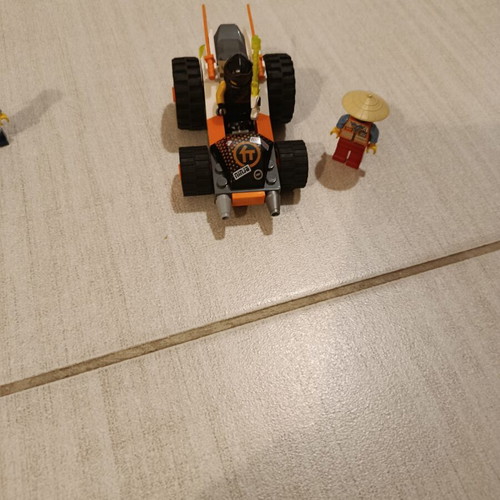 Lego Ninjago 71706 Cole's Speeder car used with 2 mini figures