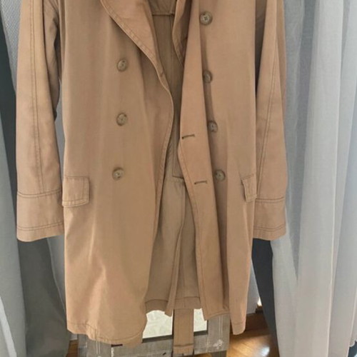Massimo Dutti men's beige trench coat, classic double-breasted
