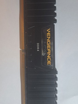 Corsair Vengeance LPX DDR4 16GB 2400MHz CL16 used RAM module