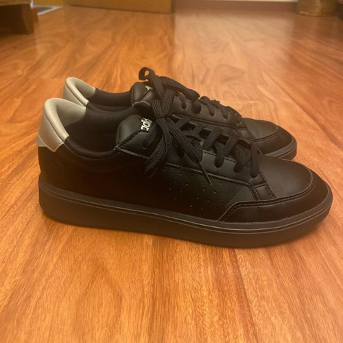 Adidas Sneakers Advantage 42.5 like new, black