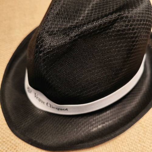 Veuve Clicquot Hat New