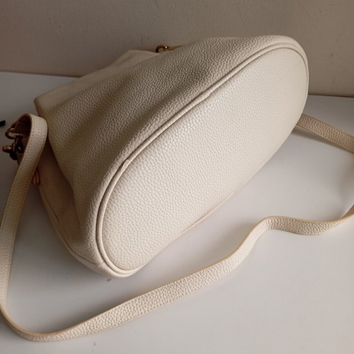 Folli Follie shoulder bag like new, ecru color