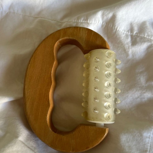 Handheld massage new, very convenient