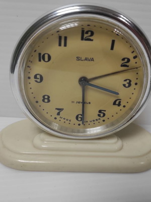 Ρωσικό μηχανικό ξυπνητήρι Slava μεταχειρισμένο, αναλογικό επιτραπέζιο