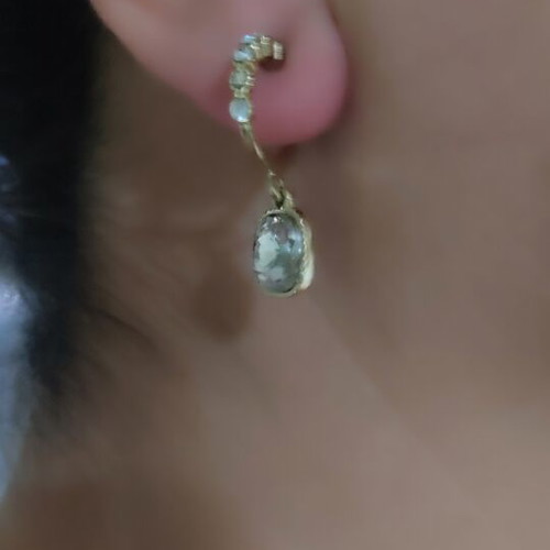 Earrings set like new, 2 pairs gold color with stones