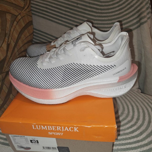 Lumberjack Nanda WMN 4FX athletic shoes new, size 40, white with gradient sole