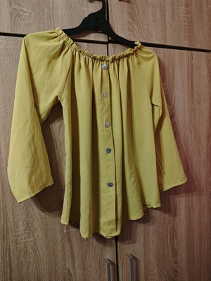 Women's blouse falling off shoulders like new, yellow