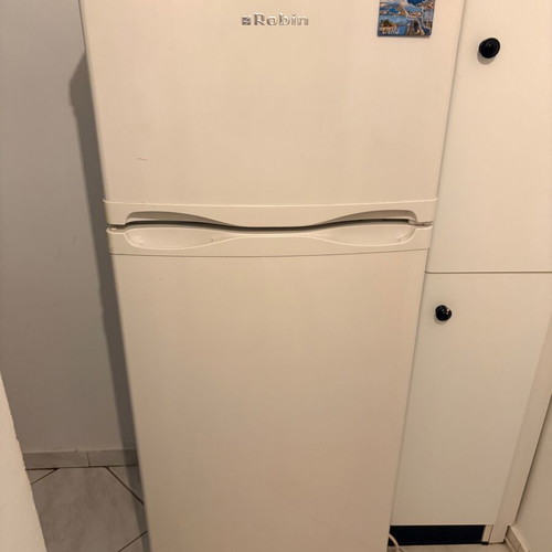 Robin refrigerator, height 1.70 m