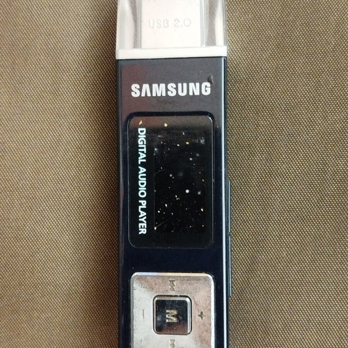 Samsung YP-U2R φορητό MP3 player μεταχειρισμένο για επισκευή ή ανταλλακτικά