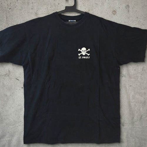 FC St. Pauli men's black T-shirt with skull and crossbones, XL, B&C Exact 190