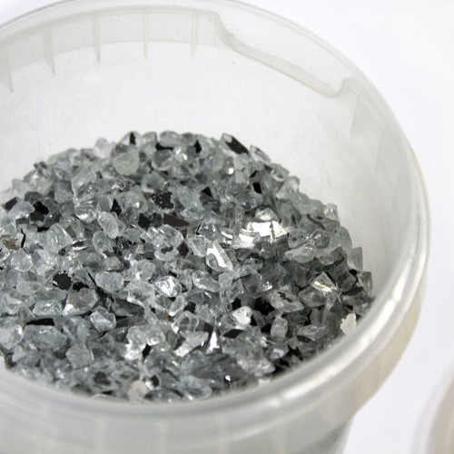 Decorative glass granules 650 grams like new