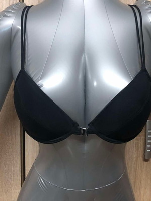 Flash Lights bra like new, size S/A-80, black and silver