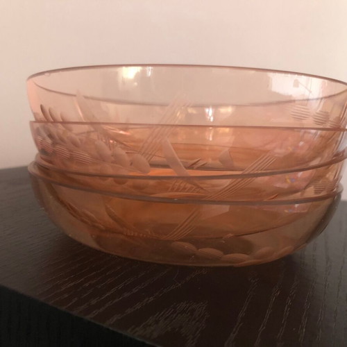 Vintage dessert plates used, pink shade, set of 4