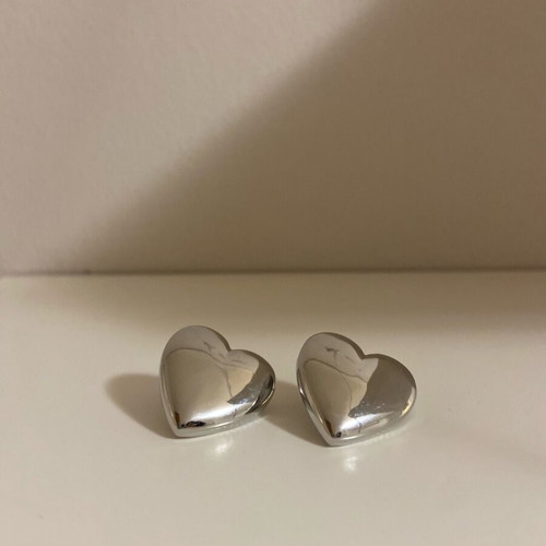 Heart-shaped earrings new, silver color