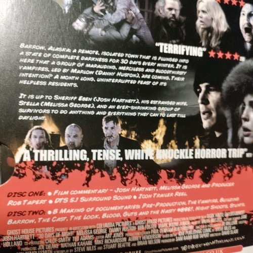 30 Days of Night double DVD like new with graphic novel and English subtitles
