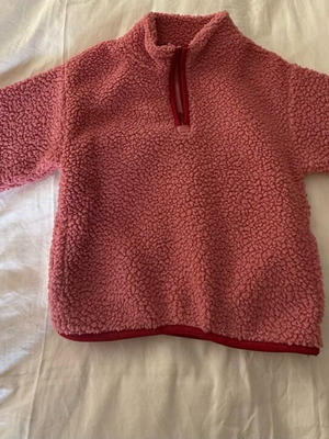 Gap fleece sweatshirt for girl 5 years pink like new, warm