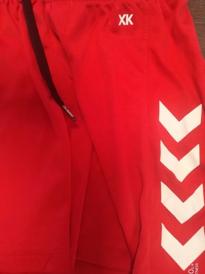 Hummel shorts red M-S like new