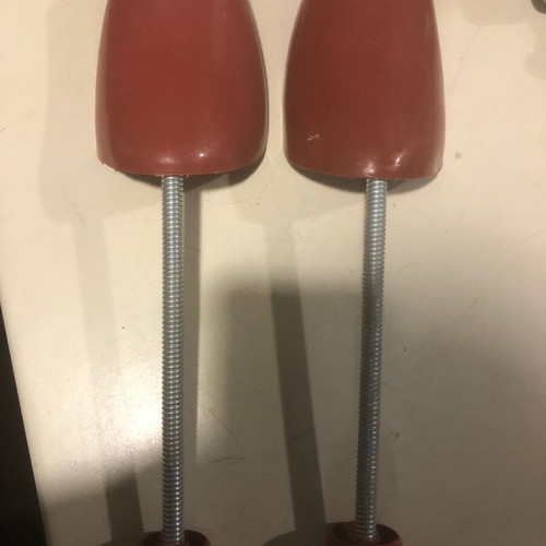 Plastic shoe trees new, size 39-43, pack of 20 pairs
