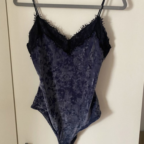 Pull & Bear velour bodysuit with lace neckline, blue, size M