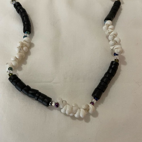 Vintage surfer dude necklace new, organic, shell brown and white