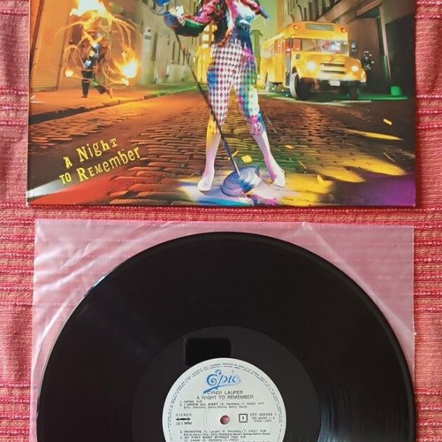 Cyndi Lauper A Night To Remember vinyl record like new, pop