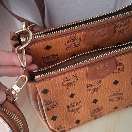 Crossbody bags beige set of 2 with wallet like new
