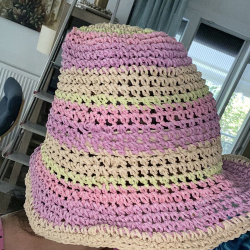 Colorful beach hat, size M, soft mesh