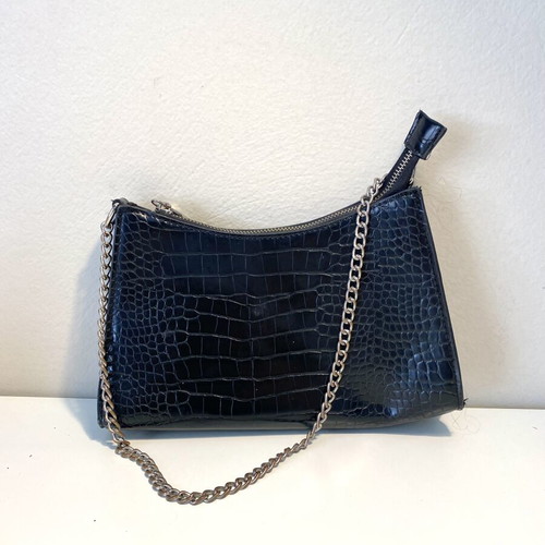 Zara black shoulder bag with silver chain strap