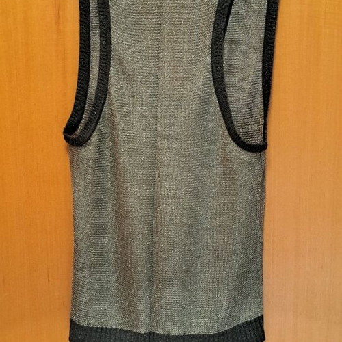 Tommy Hilfiger knitted silver vest used