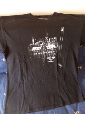 Hard Rock Cafe Gothenburg T-shirt like new, size XXL, black
