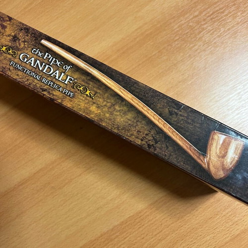 Hobbit collectible sealed piece The Pipe of Gandalf