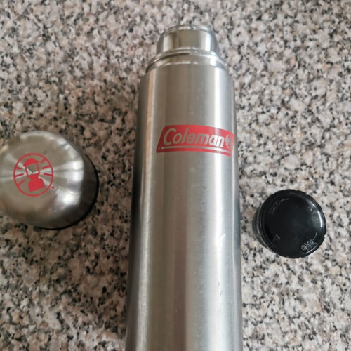 Stainless Steel Thermos 1 Liter used with screw cap and cup lid