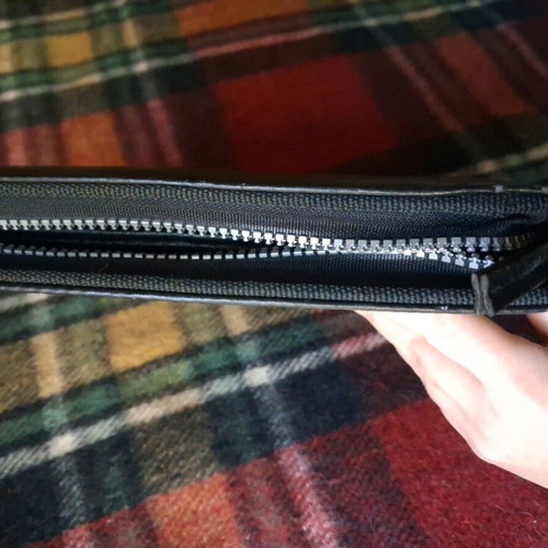 Multipurpose folder new with pen, notepad and iPad/tablet holder