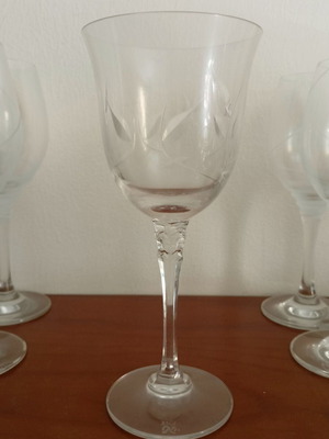 Studio N24 crystal stemmed glasses set of 6 with handmade floral engraving