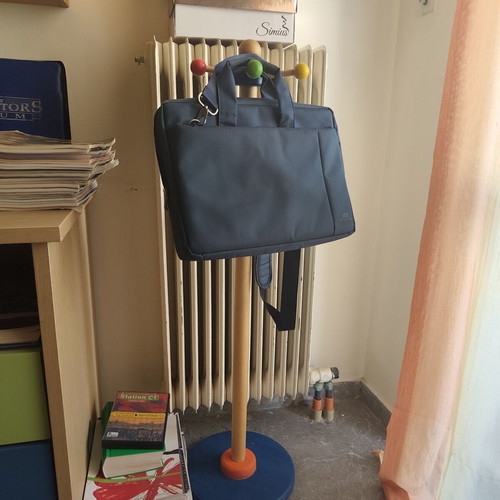 Rivacase laptop bag used with side pockets blue